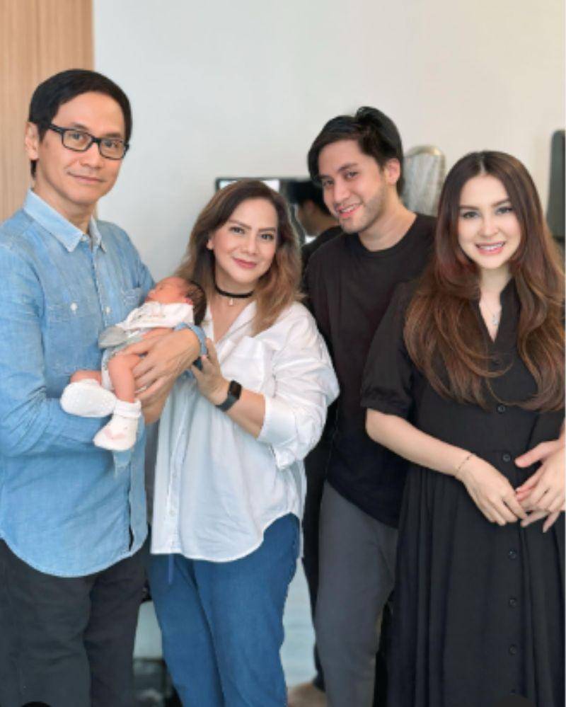 Instagram.com/@vicymelanie